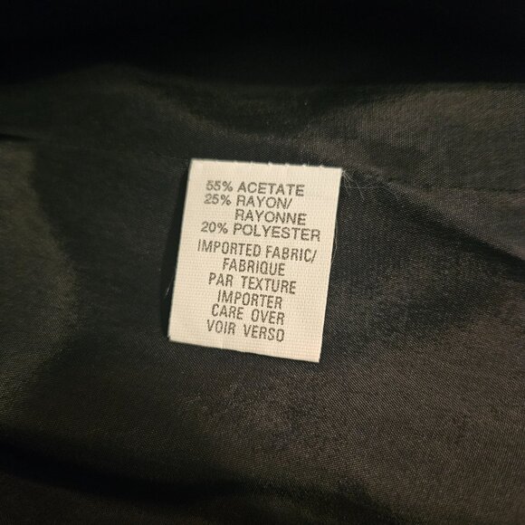 Anne Klein II Four-Button Black Blazer - Size 14 - Like New - Picture 4 of 4